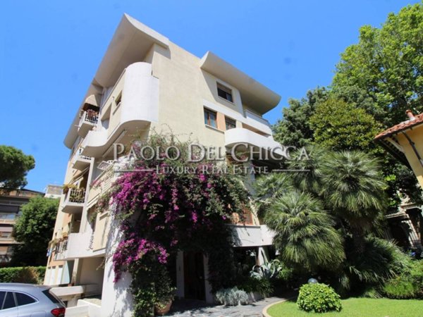 appartamento in vendita a Livorno in zona Lungomare