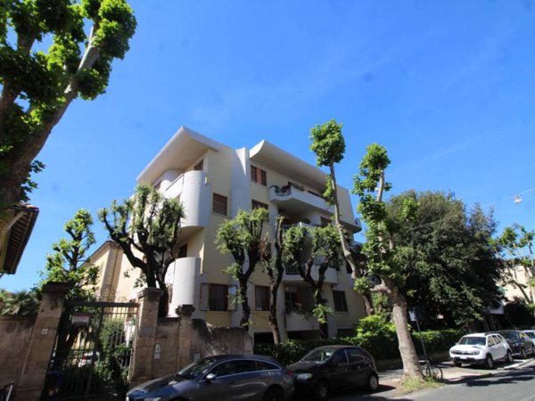 appartamento in vendita a Livorno in zona Lungomare