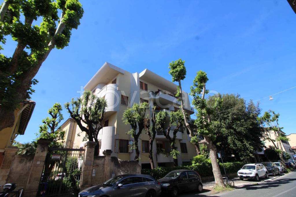 appartamento in vendita a Livorno in zona Lungomare