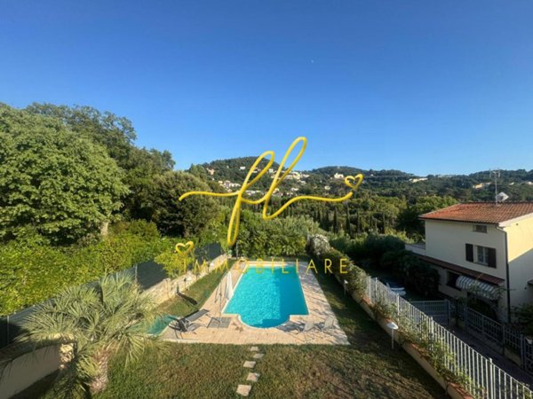 casa indipendente in vendita a Livorno in zona Quercianella