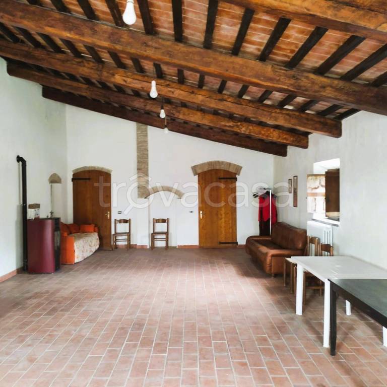casa indipendente in vendita a Livorno in zona Padula