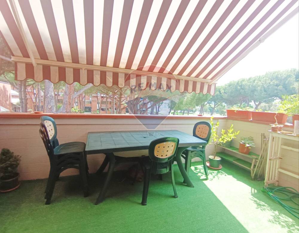 appartamento in vendita a Livorno in zona Ardenza
