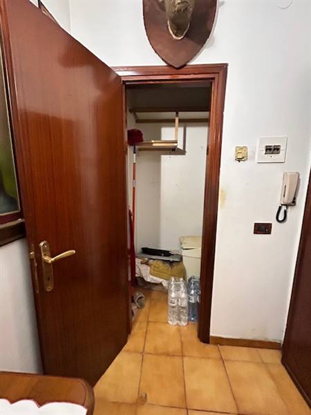 appartamento in vendita a Livorno in zona Ospedale