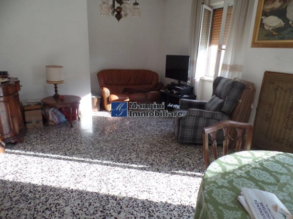 appartamento in vendita a Livorno in zona Antignano