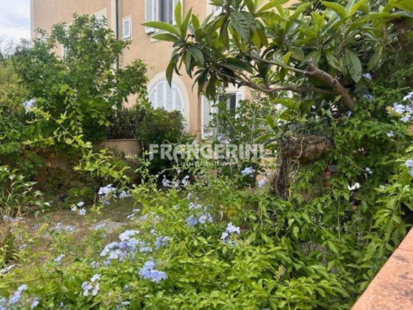 appartamento in vendita a Livorno in zona Stillo