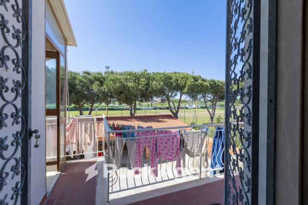 appartamento in vendita a Livorno in zona Limoncino