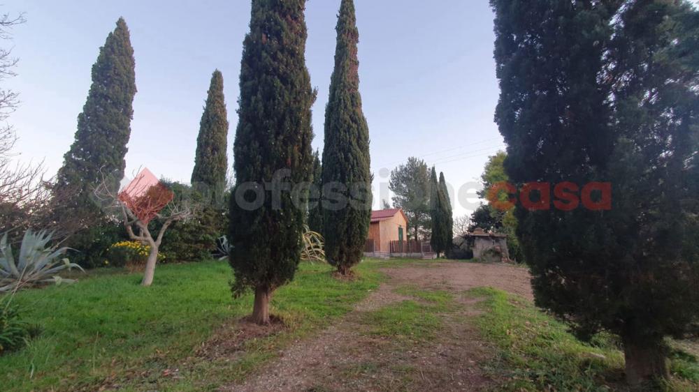 terreno agricolo in vendita a Livorno in zona Limoncino