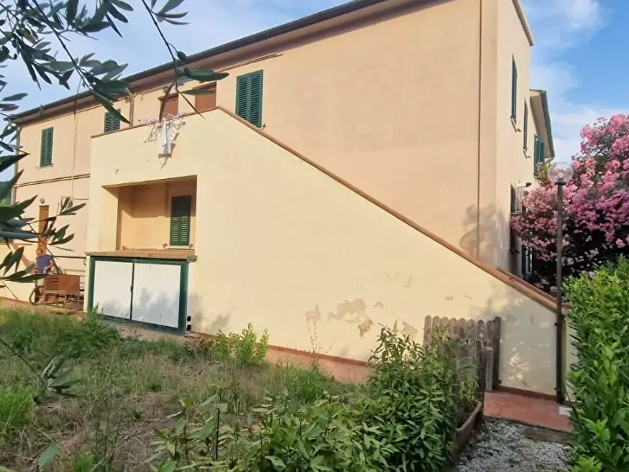 appartamento in vendita a Livorno in zona Quercianella