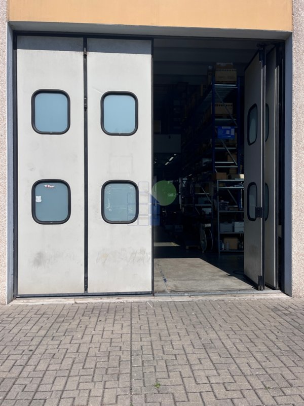 locale di sgombero in vendita a Livorno
