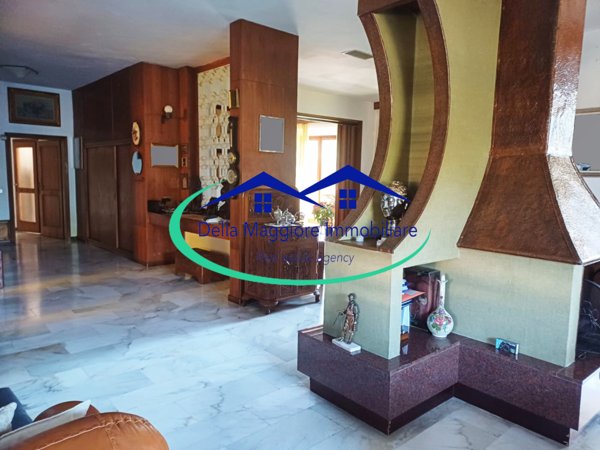 casa indipendente in vendita a Livorno in zona Montenero