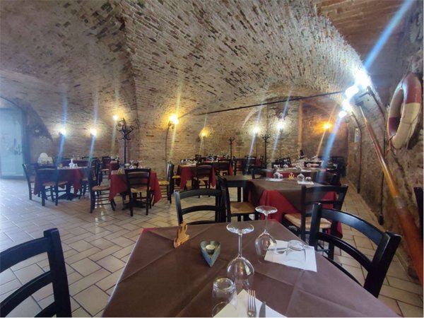 negozio in vendita a Livorno