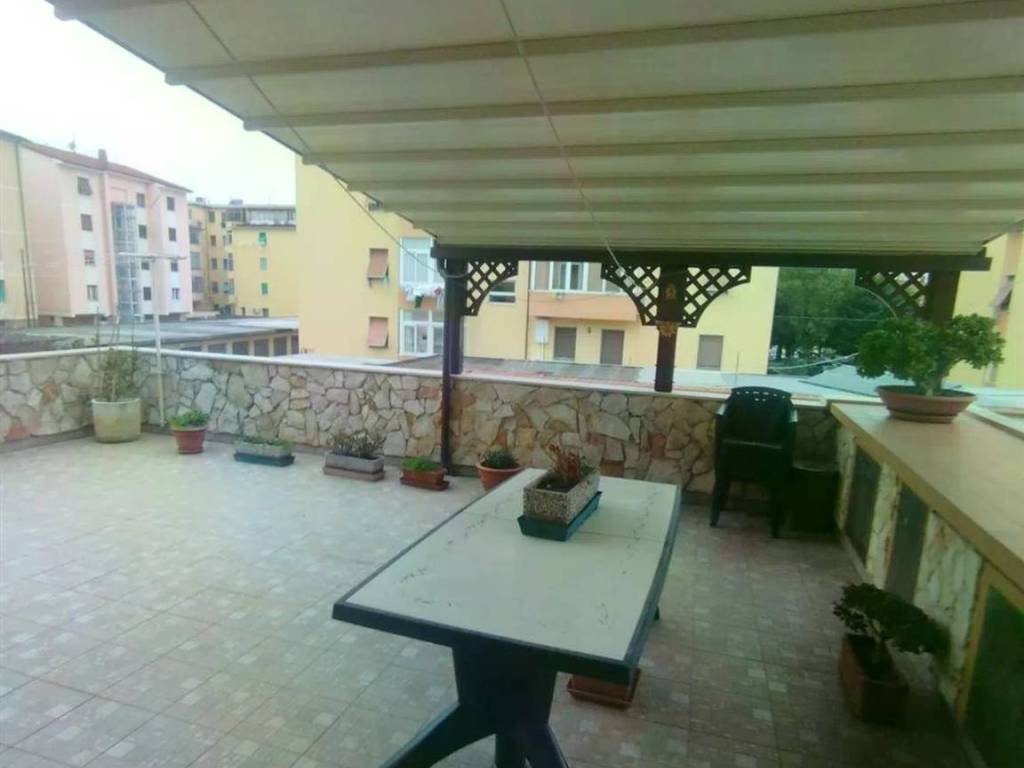 appartamento in vendita a Livorno in zona Ospedale