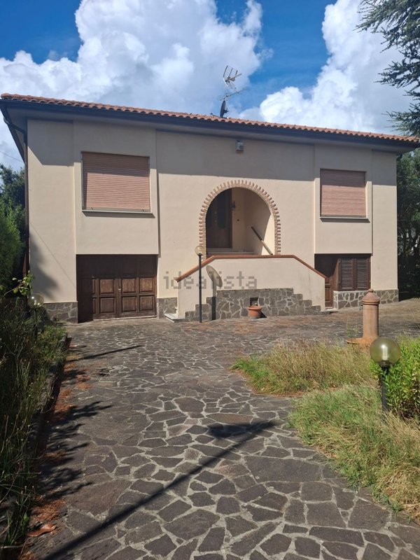 casa indipendente in vendita a Livorno