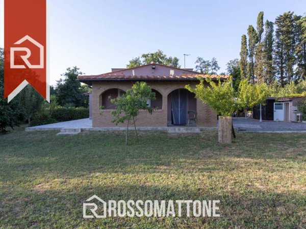 casa indipendente in vendita a Livorno in zona Padula