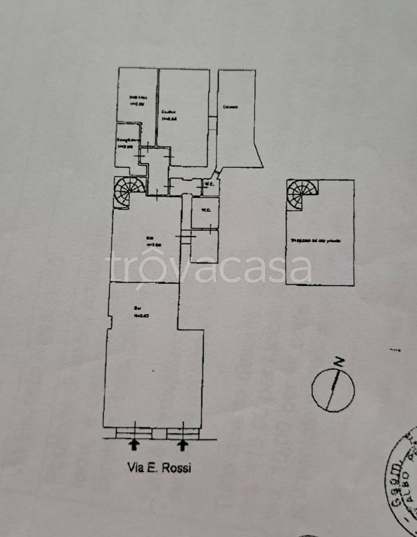negozio in vendita a Livorno in zona Centro Città