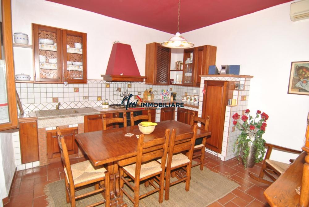 casa indipendente in vendita a Livorno in zona Centro Città