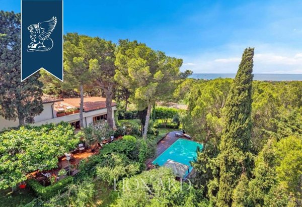 casa indipendente in vendita a Livorno in zona Montenero