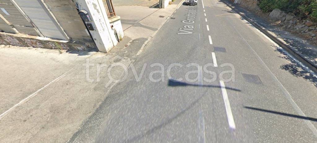 ufficio in vendita a Livorno in zona Ardenza