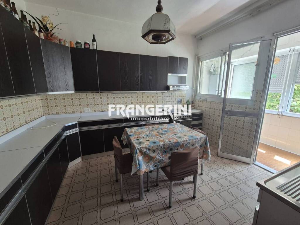 appartamento in vendita a Livorno