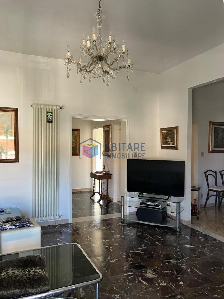 appartamento in vendita a Livorno in zona Ardenza