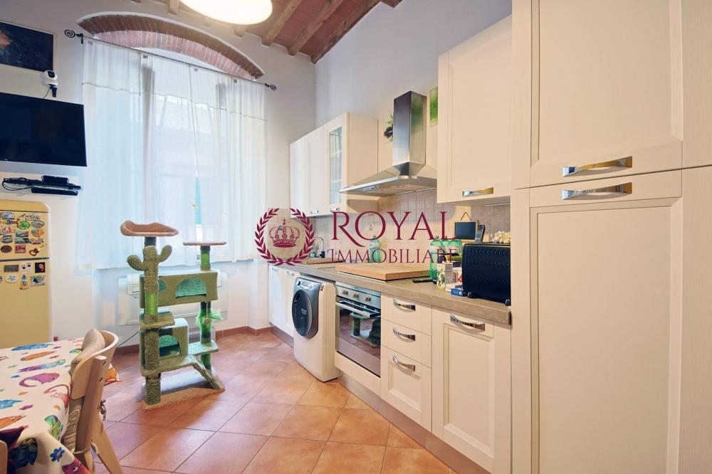 appartamento in vendita a Livorno in zona Centro Città