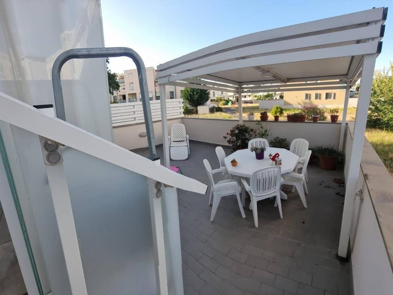 casa indipendente in vendita a Livorno in zona Limoncino