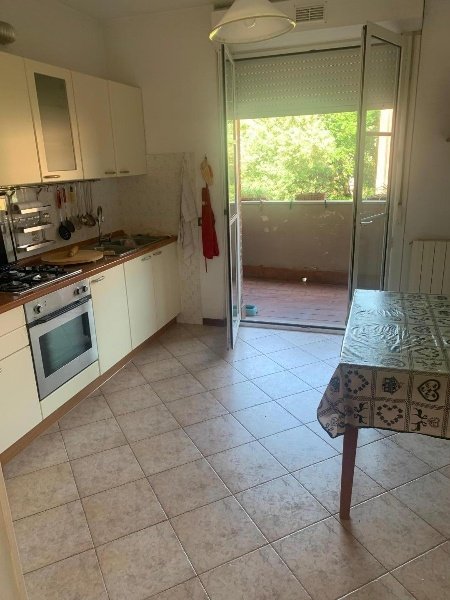 appartamento in vendita a Livorno in zona Limoncino