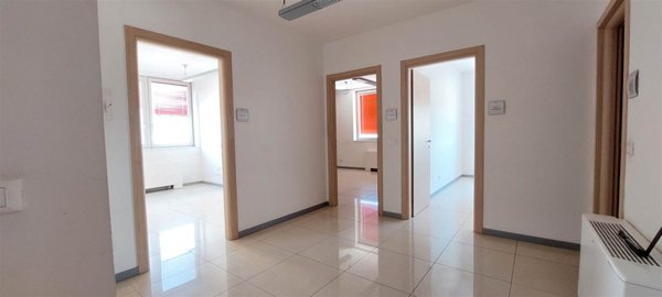 appartamento in vendita a Livorno in zona Padula