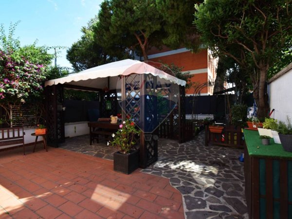 appartamento in vendita a Livorno in zona Stazione