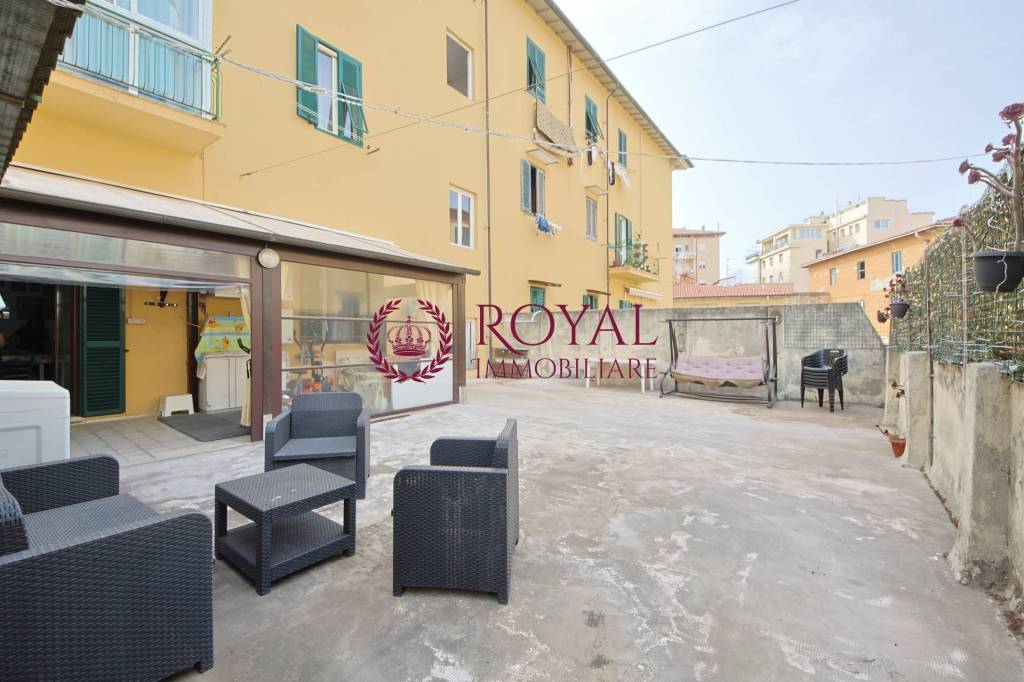 appartamento in vendita a Livorno in zona Centro Città