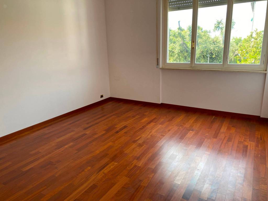 appartamento in vendita a Livorno in zona Montenero