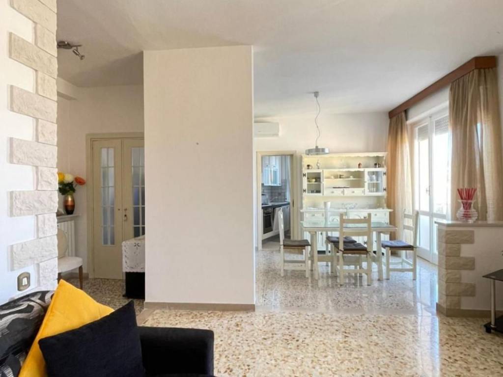appartamento in vendita a Livorno in zona Ospedale