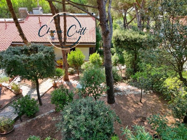 casa indipendente in vendita a Livorno in zona Quercianella
