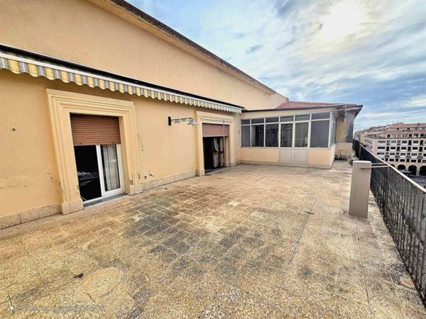 appartamento in vendita a Livorno in zona Centro Città