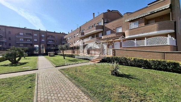 appartamento in vendita a Livorno in zona Collinaia