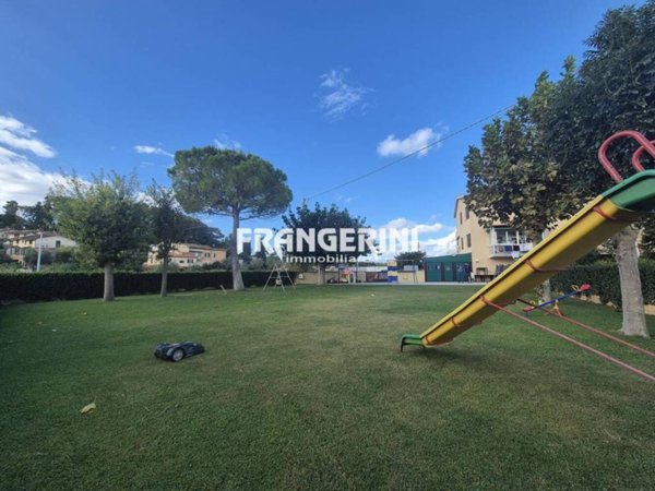 casa indipendente in vendita a Livorno in zona Collinaia