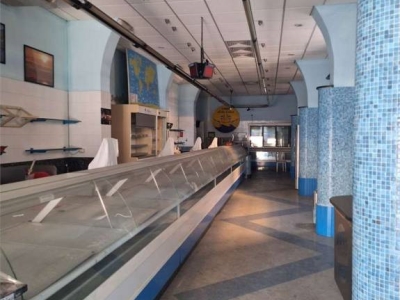 negozio in vendita a Livorno in zona Centro Città