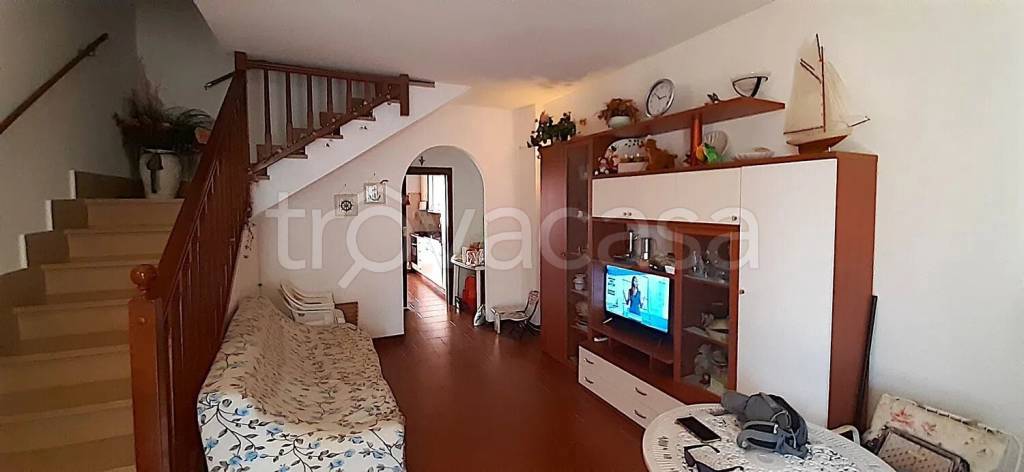appartamento in vendita a Livorno in zona Quercianella