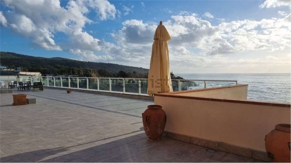 appartamento in vendita a Livorno