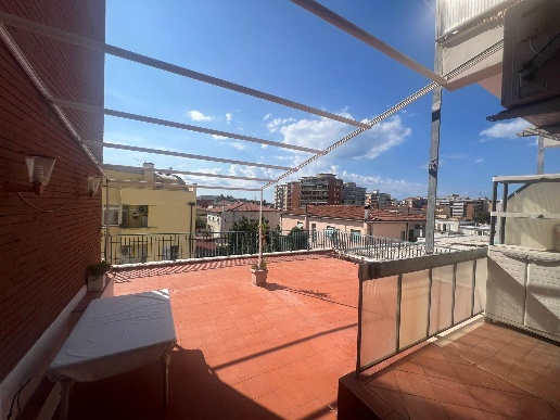 appartamento in vendita a Livorno in zona Ospedale