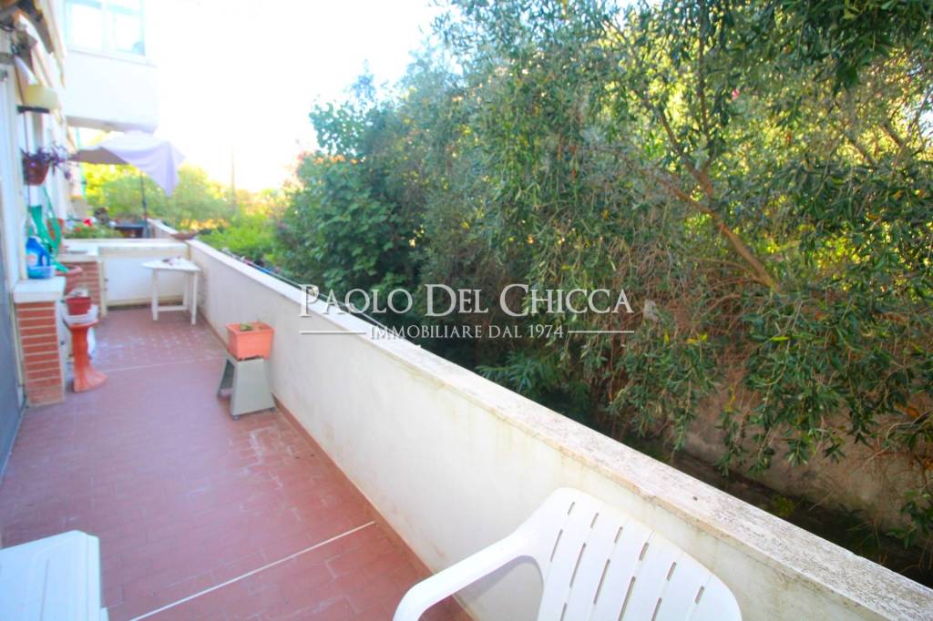 appartamento in vendita a Livorno in zona Antignano