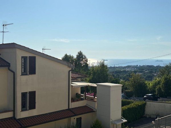 casa indipendente in vendita a Livorno