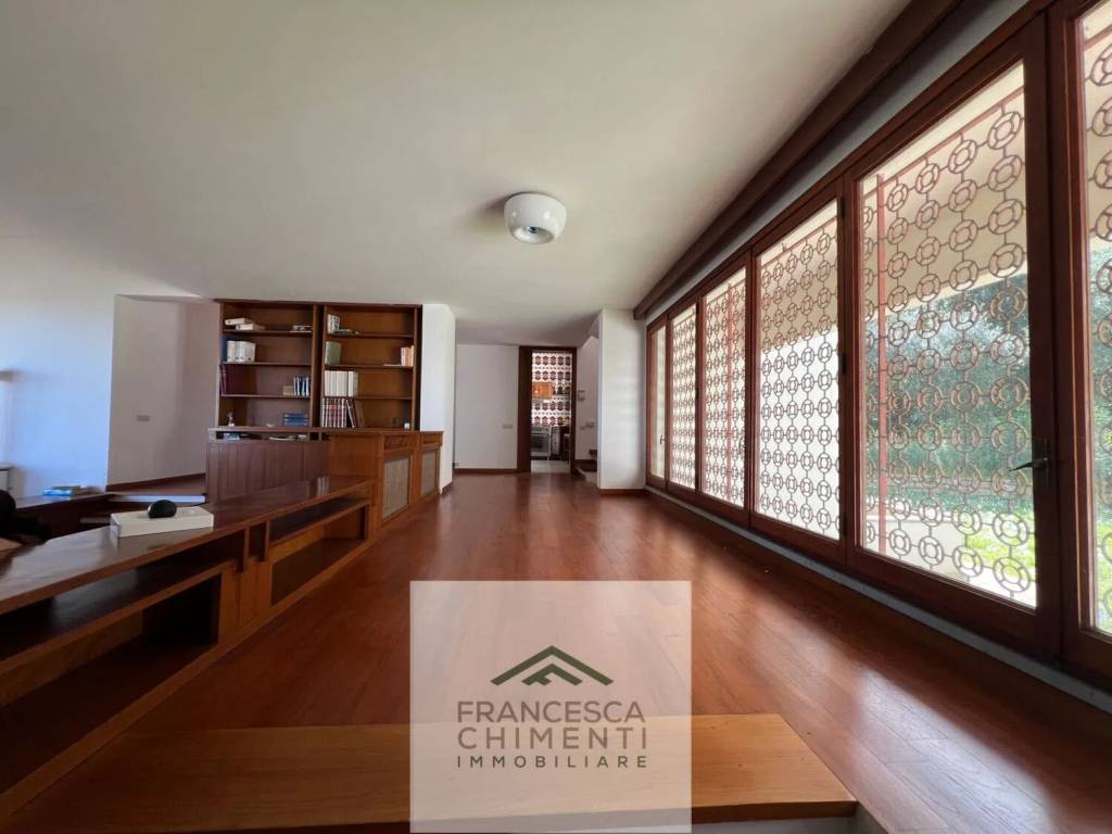 casa indipendente in vendita a Livorno in zona Montenero