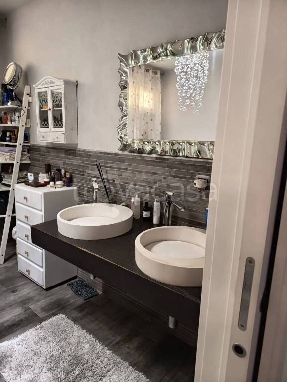 casa indipendente in vendita a Livorno in zona Ardenza