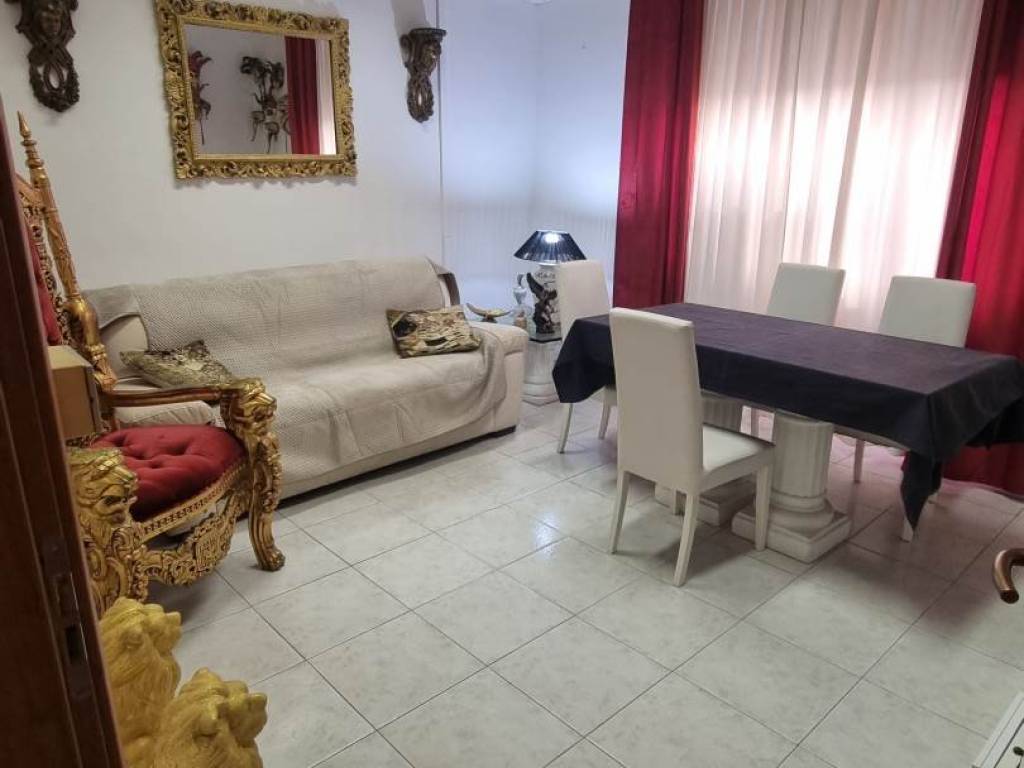 appartamento in vendita a Livorno in zona Centro Città