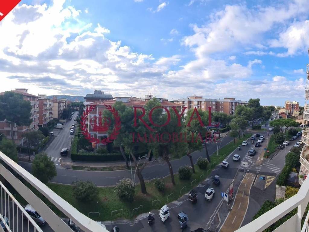appartamento in vendita a Livorno in zona Lungomare