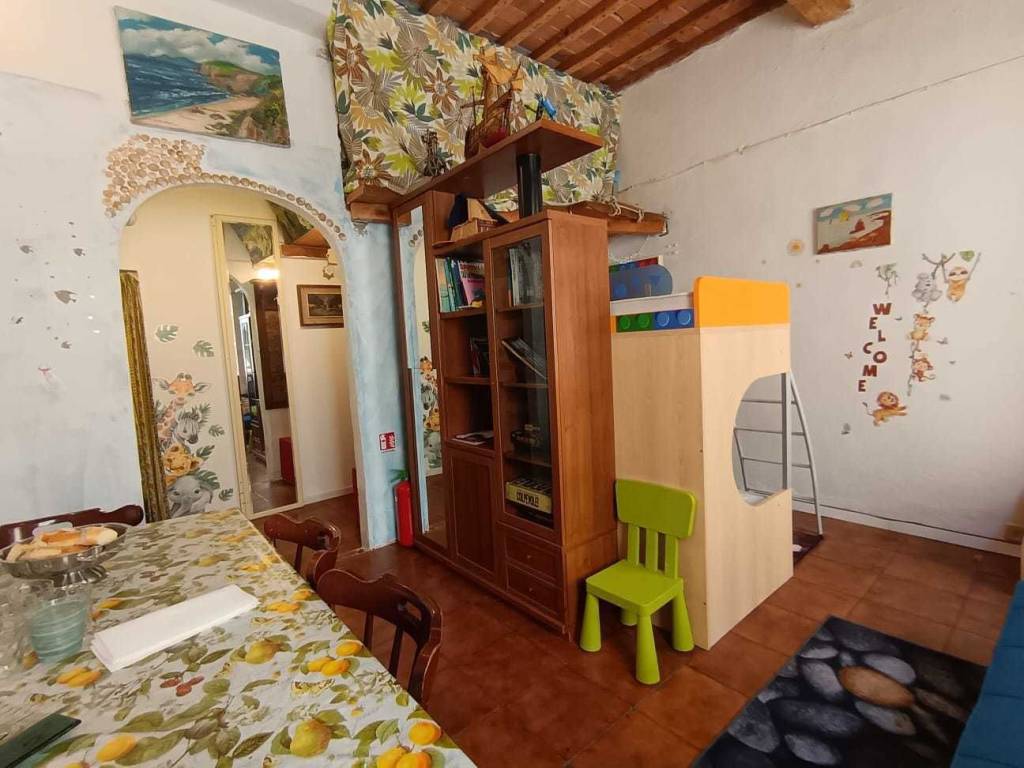 appartamento in vendita a Livorno in zona Lungomare