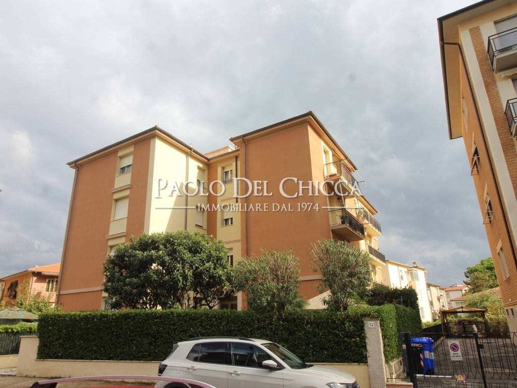 appartamento in vendita a Livorno in zona Ardenza
