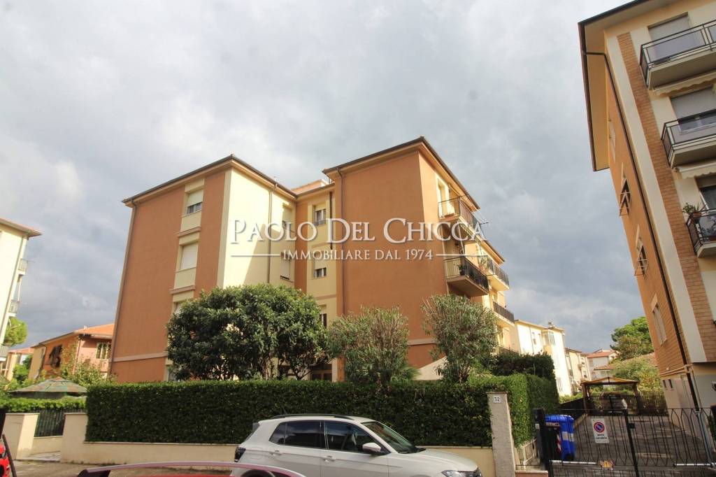 appartamento in vendita a Livorno in zona Ardenza