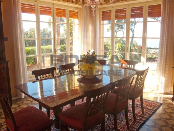 casa indipendente in vendita a Livorno in zona Montenero